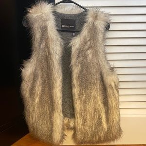 Victorias Secret faux fur vest! Excellent condition